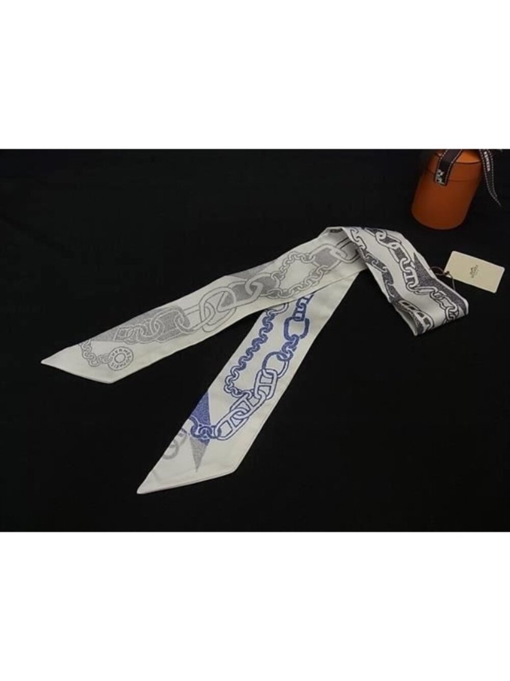 Hermes Boucles Et Maillons Boucle Maillon Twilly Silk Ribbon Scarf White